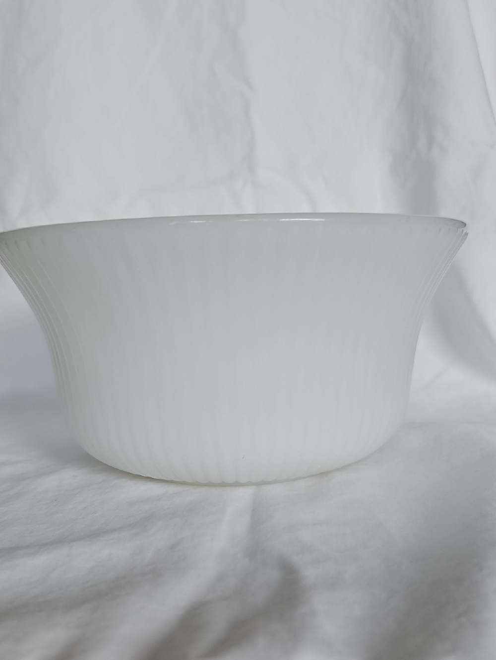 Boden Milk Glass Ribbed Serving Bowl